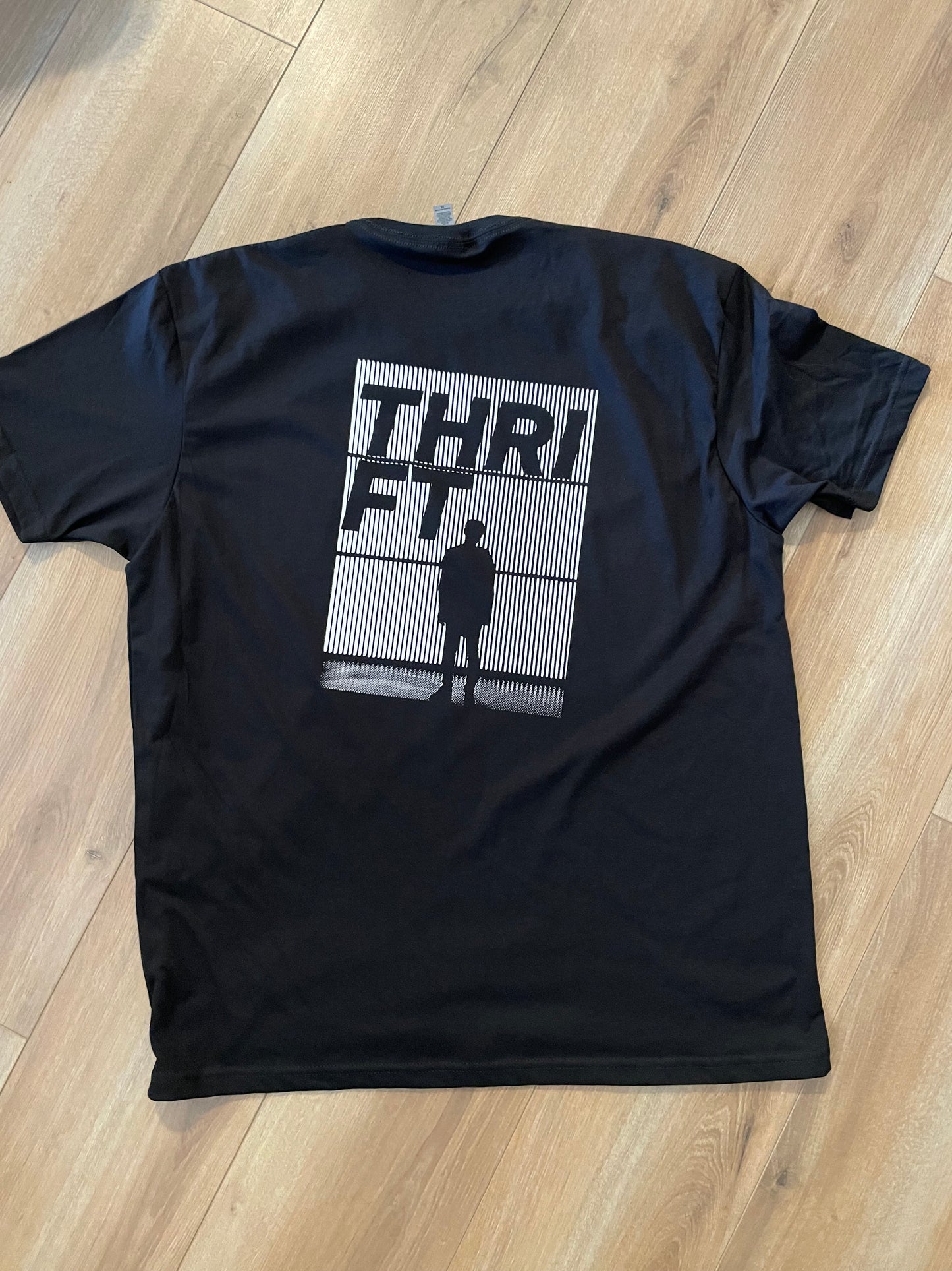 Thrift Silhouette T