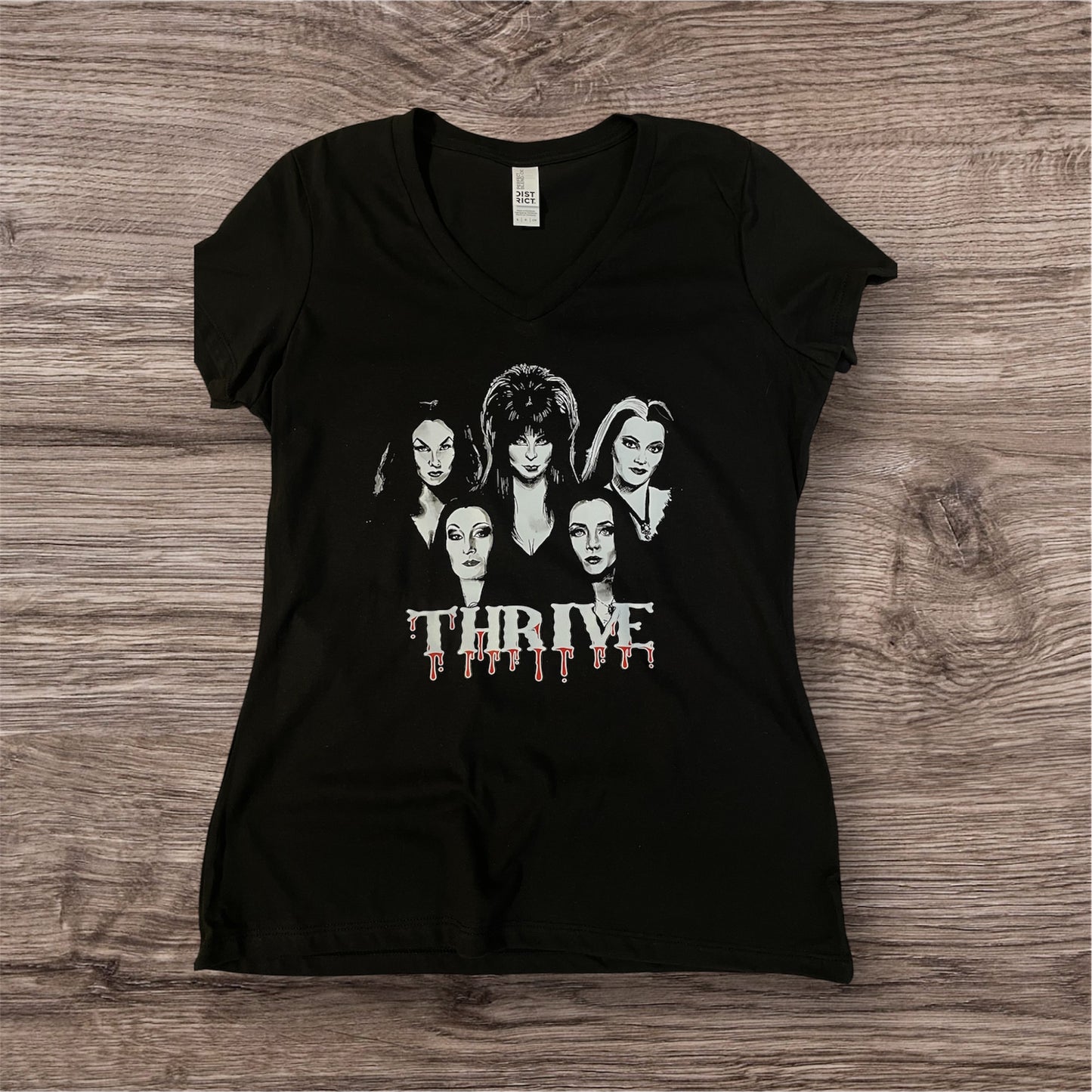 Thrive Halloween, Brides of the dark V-Neck Shirt