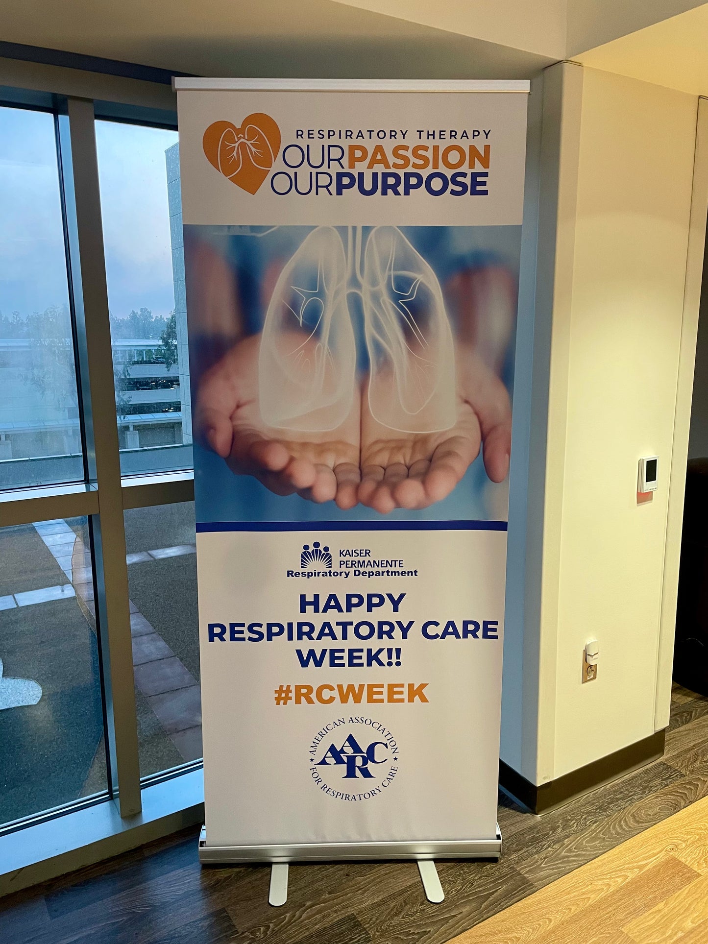 Retractable Sign Display